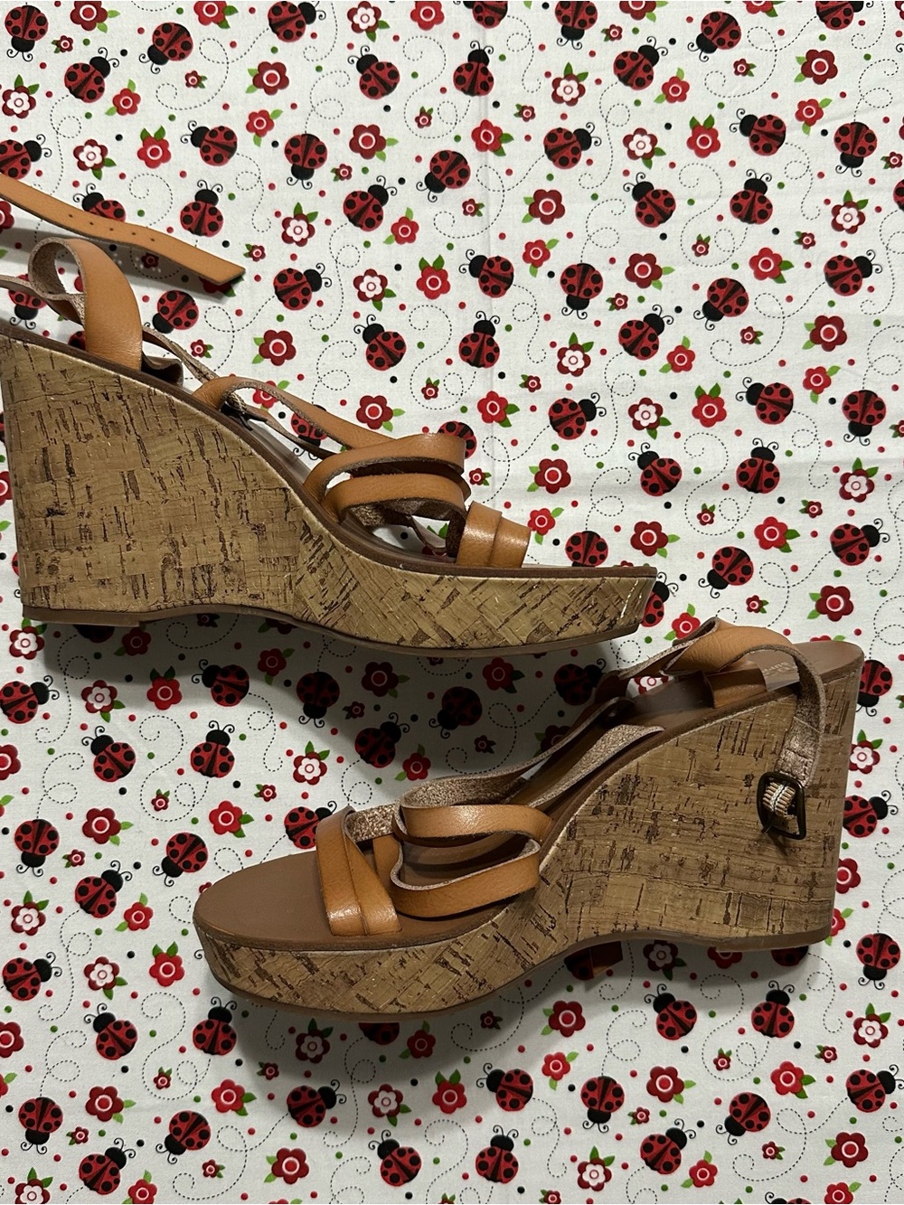 Mossimo Supply Co. Women’s Tan Strappy Wedge Sandals Faux Leather Buckle 8.5